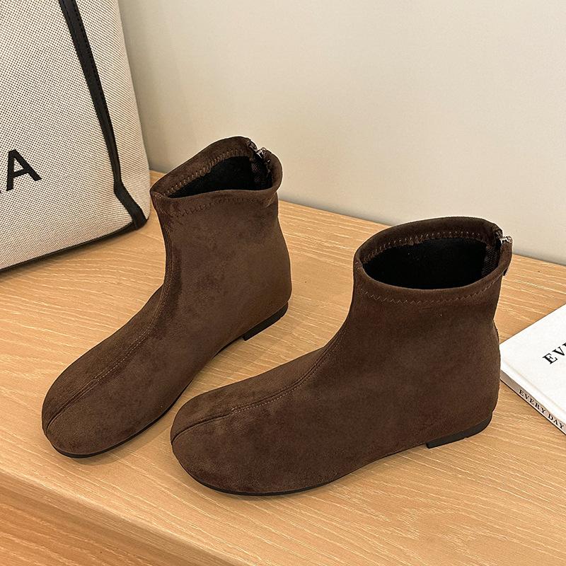 New short boots fashion short tube versatile pig's trotters autumn split-toed boots French Chelsea thin boots women's black