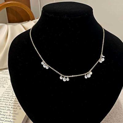 S925 Sterling Silver Water Drop Diamond Pendant Necklace with Fine Clavicle Chain