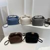 Niche design bag women's fashion new slanted shoulder bag seasonal retro handbag versatile pillow bag