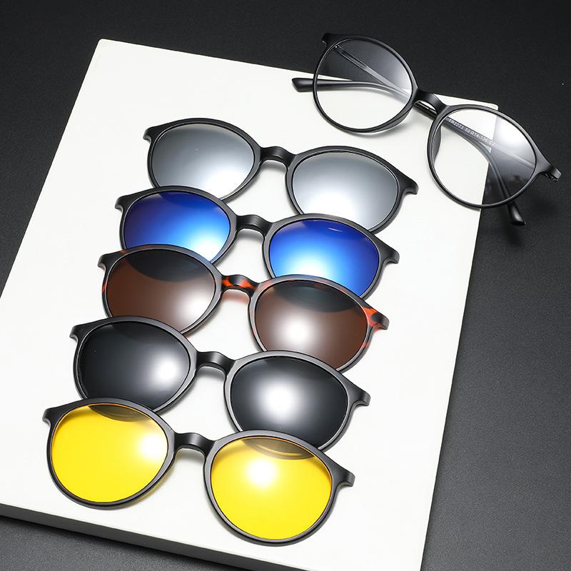 

Convertible Set For Men And Women TR Round Glasses Frame Magnetic Five Piece Sunglasses