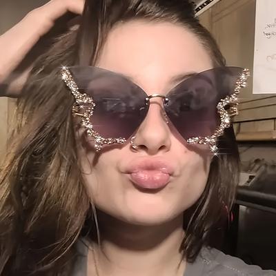 Occhiali e accessori – Occhiali da sole