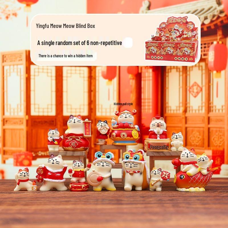 Hot Selling Cat Travel Diary: Blind Box Fashion Resin Figurine - Hand-Painted Cute Cat Desktop Ornament