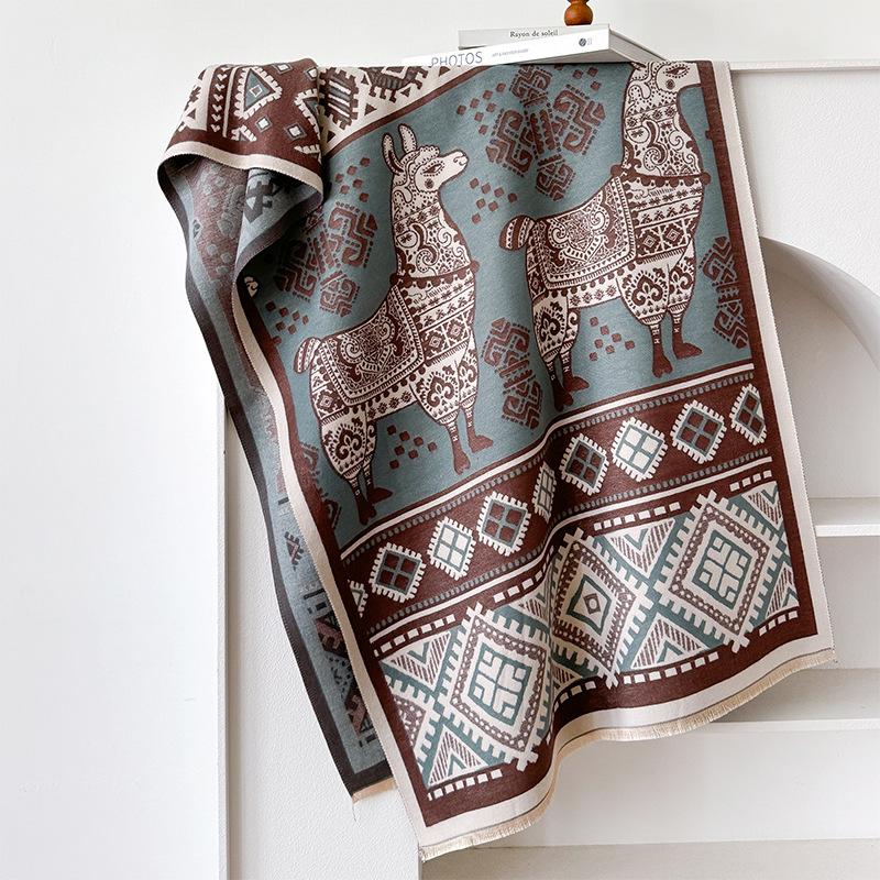 Travel Imitation Cashmere Ethnic Style Women'S Warm Scarf Cool Alpaca Print Fashionable And Elegant Shawl