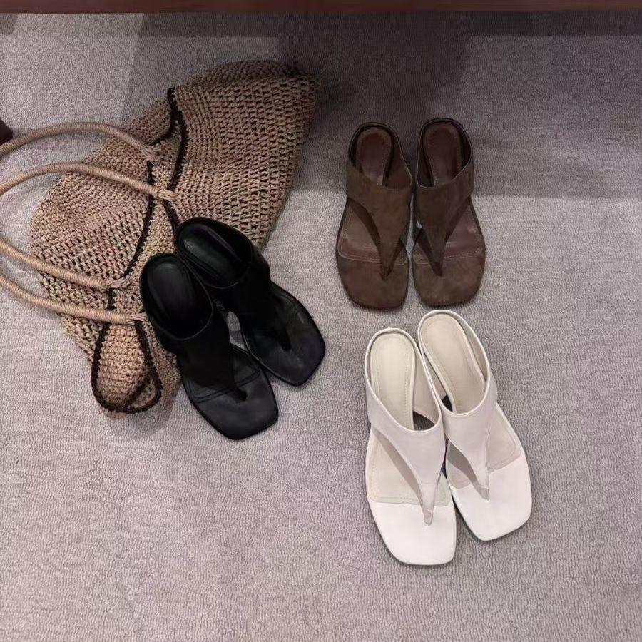 

2025 summer new square toe flip-flops 2025 summer new slope heel high heel leisure vacation sandals 40 белый