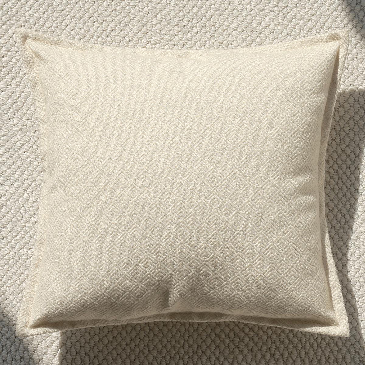 

Zen-Style Embroidered Sofa Throw Pillowcase Cojines Japanese Black Living Room Decoration Pillow Cover Headboard Pillow Covers 30×50cm