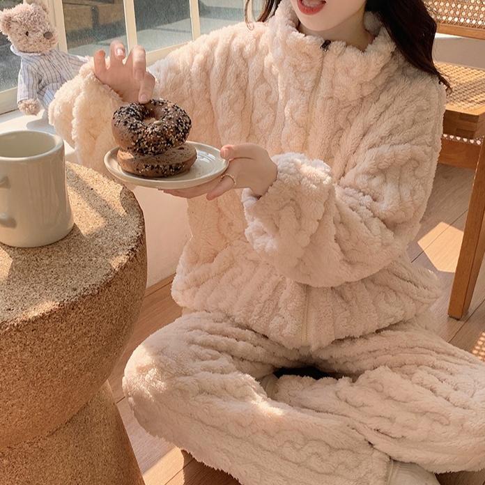 Cozy Flannel Pajama Set for Women Casual Stand Collar Long Sleeve Top with Pants Solid Color Knit Sleepwear Adult Fall/Winter Warm Loungewear