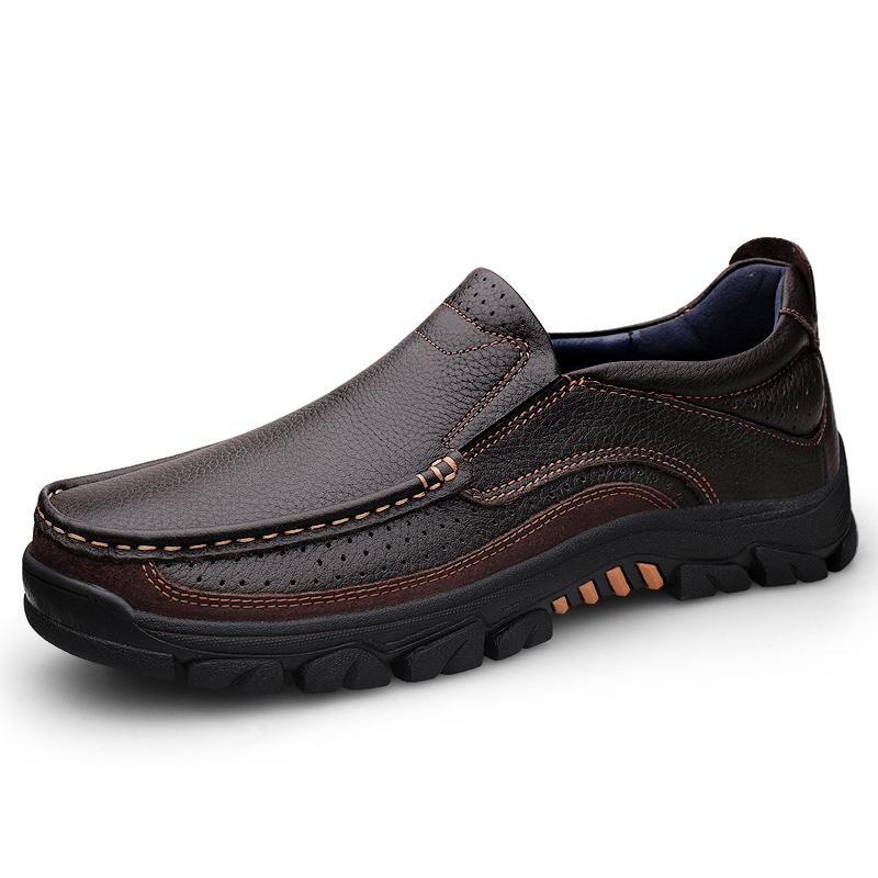 Fashion Genuine Leather Slip On Loafers New Men Casual Leather Moccasins Driving Shoes Design Casual Leather Soft Bottom Flats