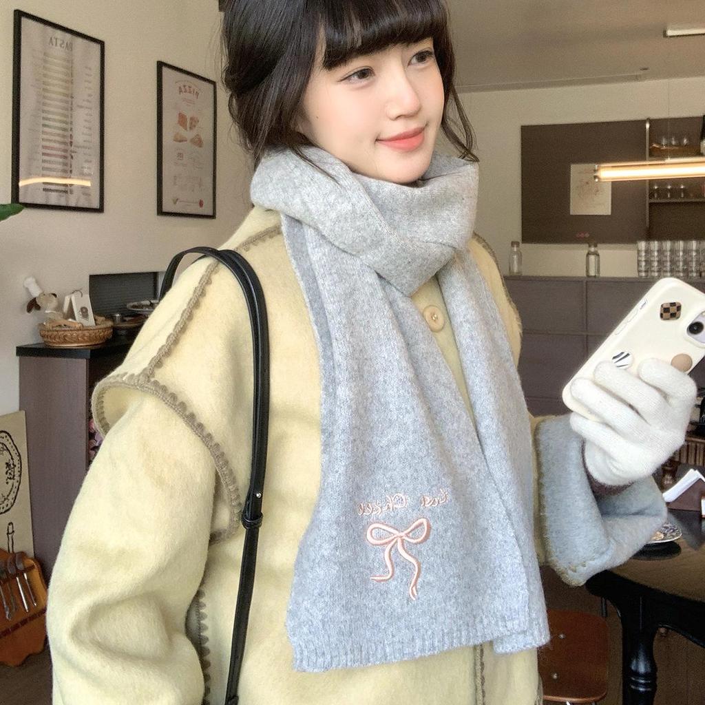 Japanese-Style Women's Winter Scarf: Cute Bow Knot, Warm Knitted Neck Gaiter with Embroidery