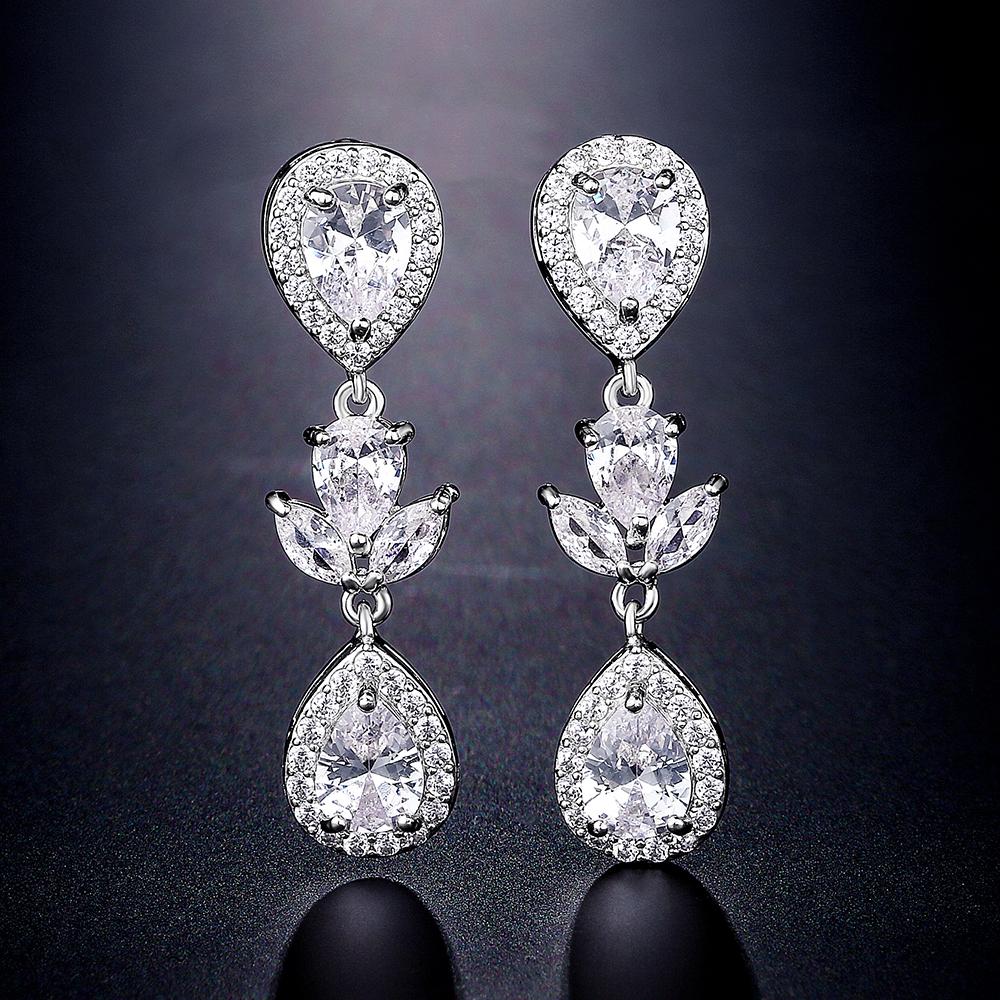 ZAKOL Fashion Simple Micropaved Zircon Imitation Pearl Women's Dangle Earrings Temperament Wedding Dinner Jewelry Accessories