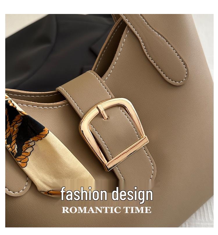 Large Capacity Minimalist Shoulder Tote Bag for Women - 2025 Autumn Collection