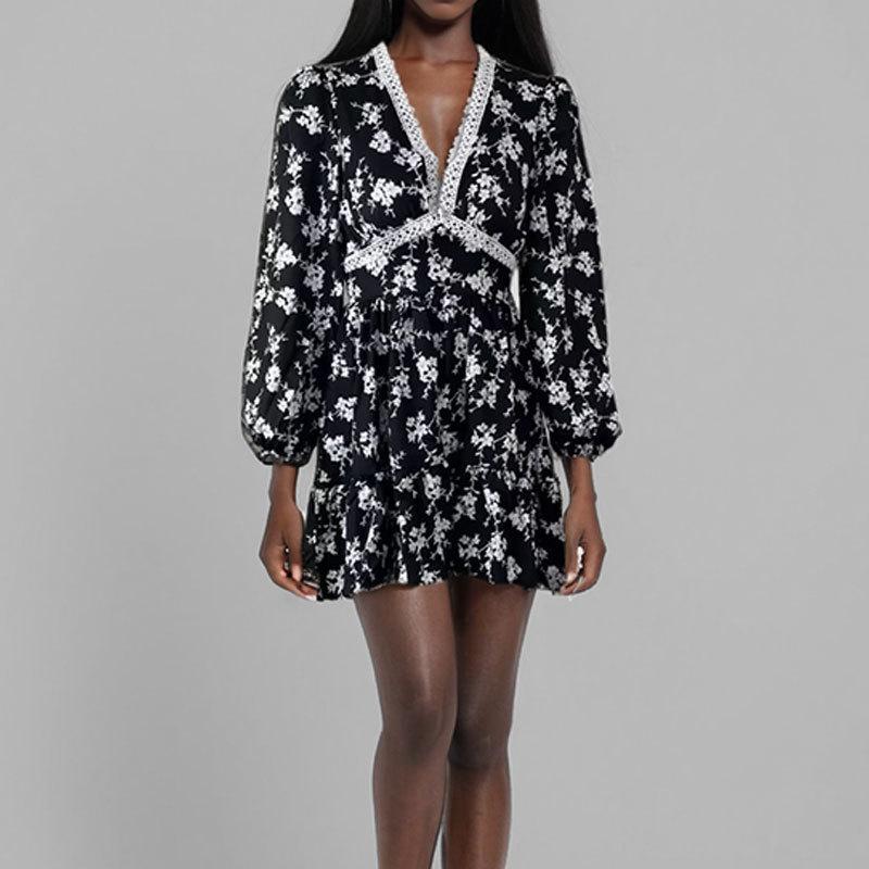 2025 Spring European & American Women's Sweet Print V-Neck Short Dress with Lace Waist