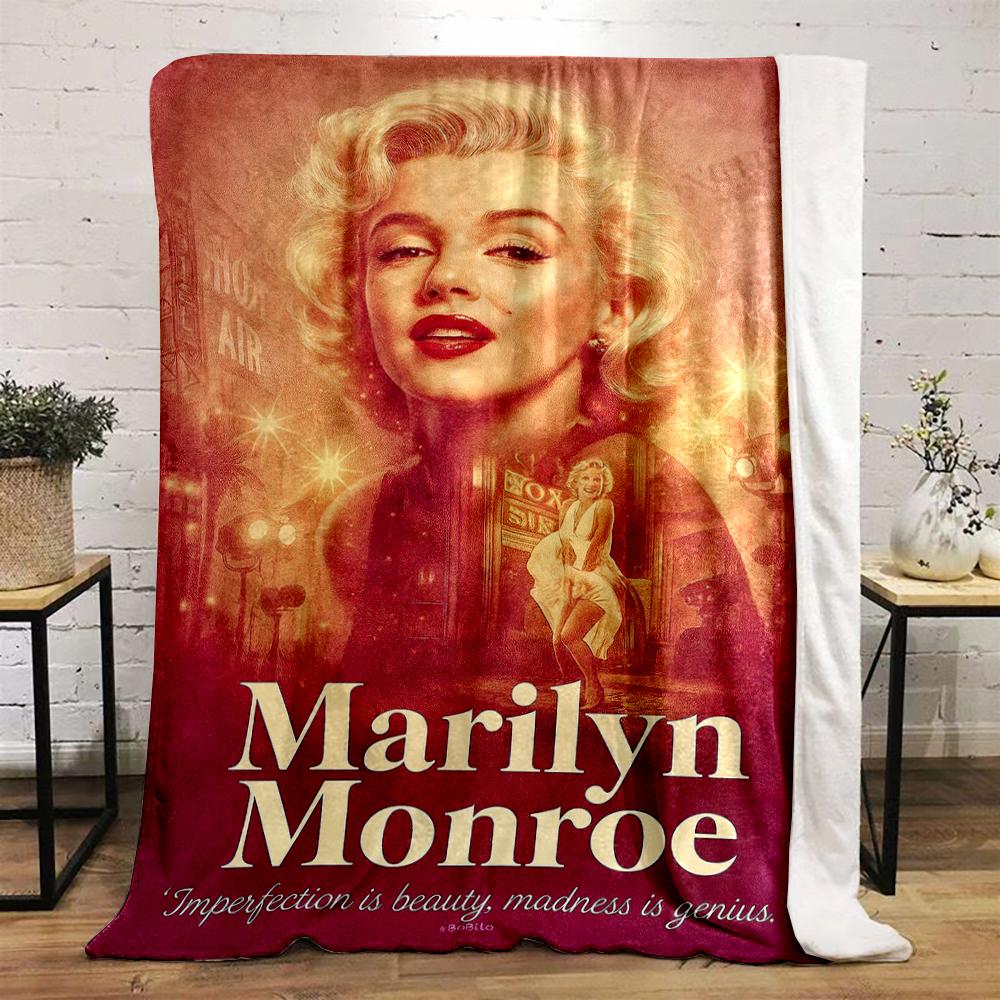 Marilyn Monroe Vintage Glamorous Style Warm blanket - Flannel blanket for bedroom, living room, sofa, and nap.