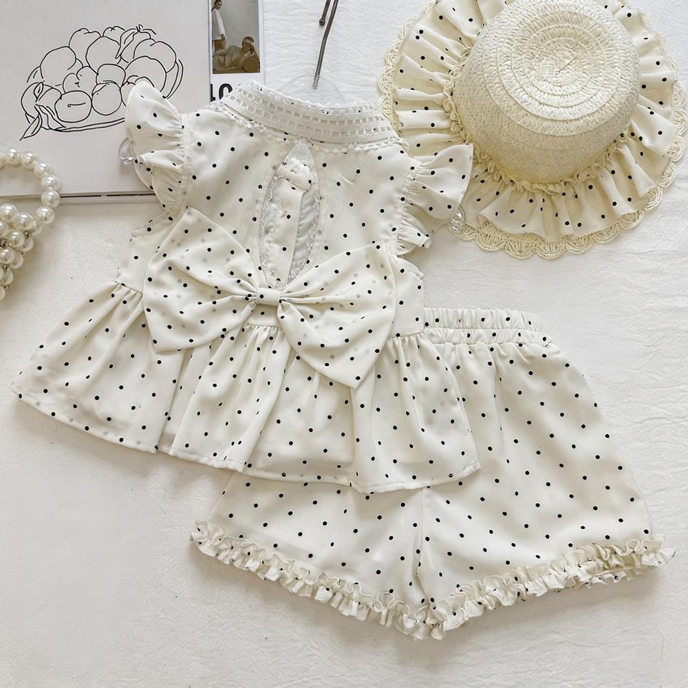 Baby Girl Summer Polka Dot Sleeveless Top And Heart Cutout Bow Shorts Two Piece Set With Lace Trim
