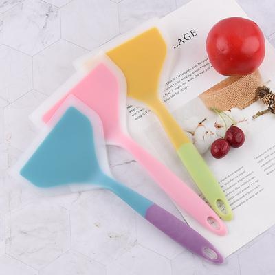 1 ADET Rastgele Renk Silikon Mutfak Gereçleri Pişirme Gereçleri Spatula Sığır Eti Yumurta Mutfak Kazıyıcı Geniş Pizza Pişirme Araçları Kürek