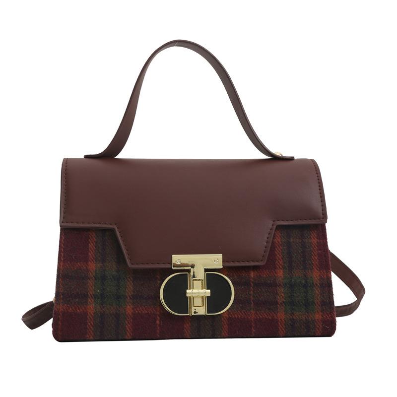 Retro Trend Plaid 2025 Winter Lock New Fashion Casual Shoulder Messenger Handbag Women