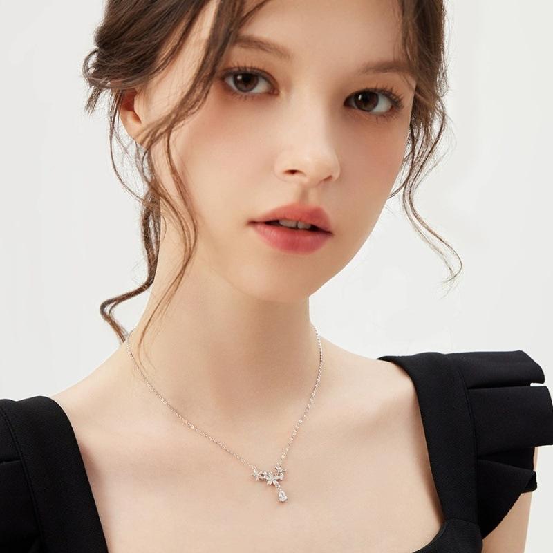 Blühender Wassertropfen Halskette Leichter Luxus Nischen-Design Schlüsselbein Kette Vielseitiger Artikel Schmuck für Freundin Und Freund Geschenke Qualität