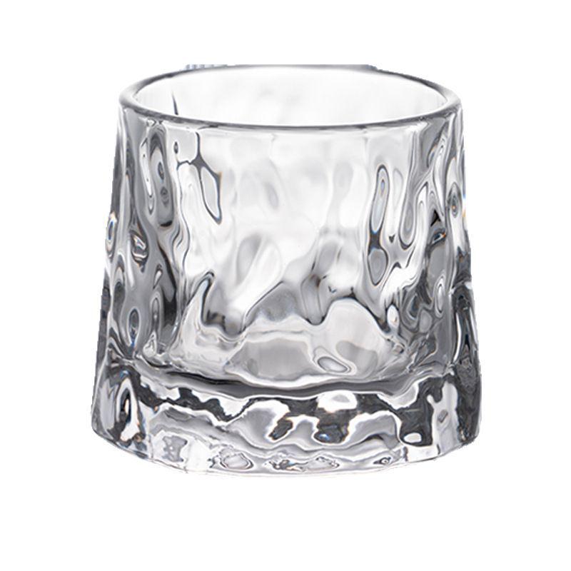Elegantní sklo: Víceúčelové sklenice na víno, pivo, whisky a večírky