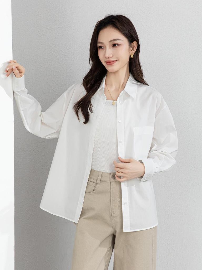 Yi Fei Spring 2026 White Cotton Formal Shirt: Business Commuting Lapel, Long Sleeve, Waist-Cinching, Loose Fit