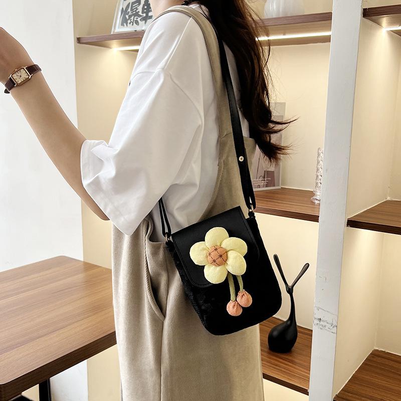 Foreign Style Simple Fashion Casual Flower Small Bag Women's 2025 Spring New Personalized Ins Messenger Bag Mobile Phone Bag