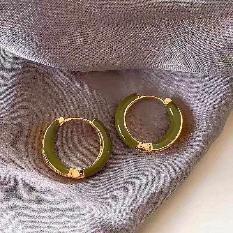 S925 Silver Needle Drip Glaze Ear Hoops: Fashionable, High-End, Retro Hong Kong Style, Exquisite Design for Women