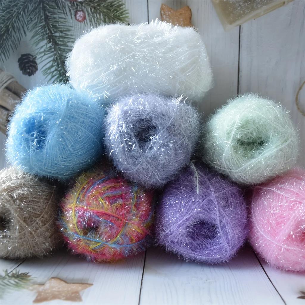 4 Stück buntes Polyester-Wimperngarn-Set - Flauschiges Bastelgarn zum Häkeln, DIY-Handstrickzubehör, Großpackung 400g