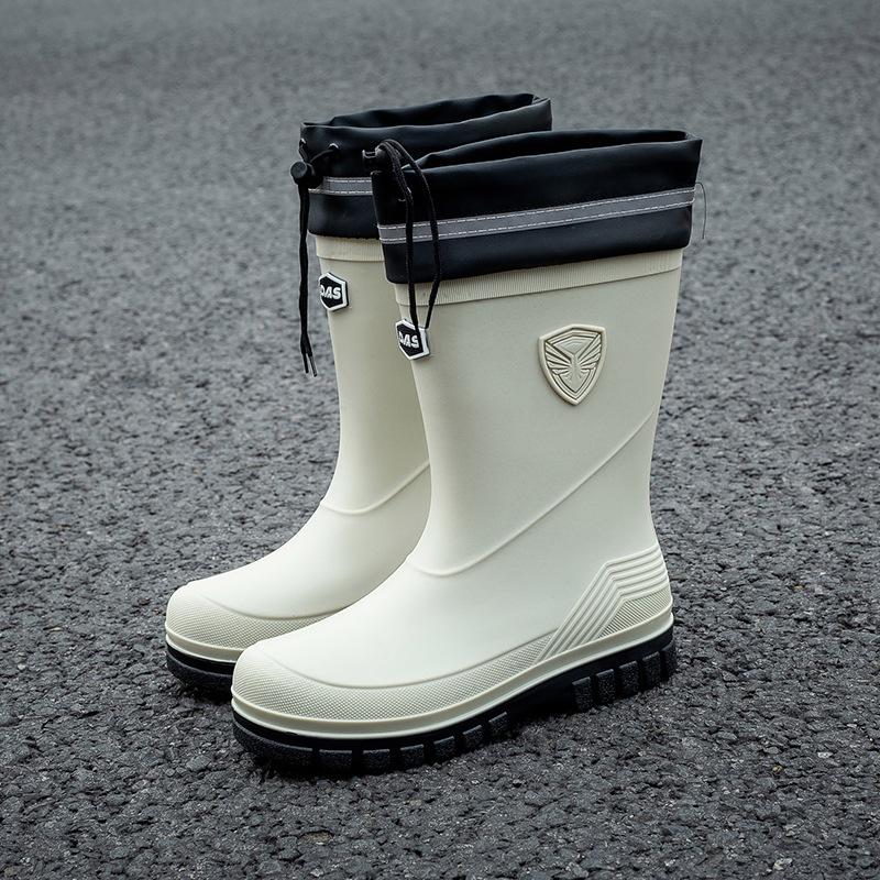 Fashion men's water shoes non-slip rain boots medium tube Korean version waterproof rain shoes new short tube