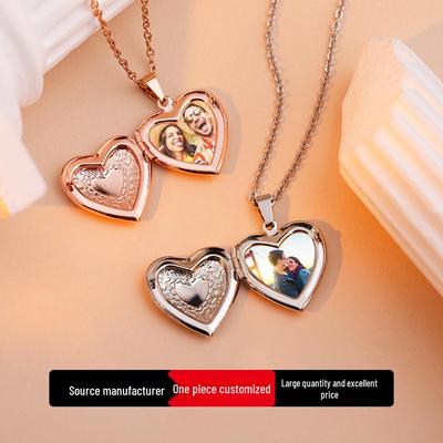 Personalisierte Herz-Anhänger-Halskette mit DIY-Farbdruck - Graviertes Foto-Schlüsselanhänger-Feiertagsgeschenk für Paare