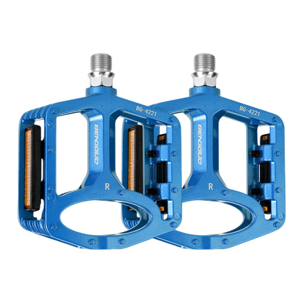 Mountain Bicycle Pedal Ultra-Light Road Bike Alloy Pedal Waterproof Double DU Bicycle Pedal for Night Riding Bicycle Accessories