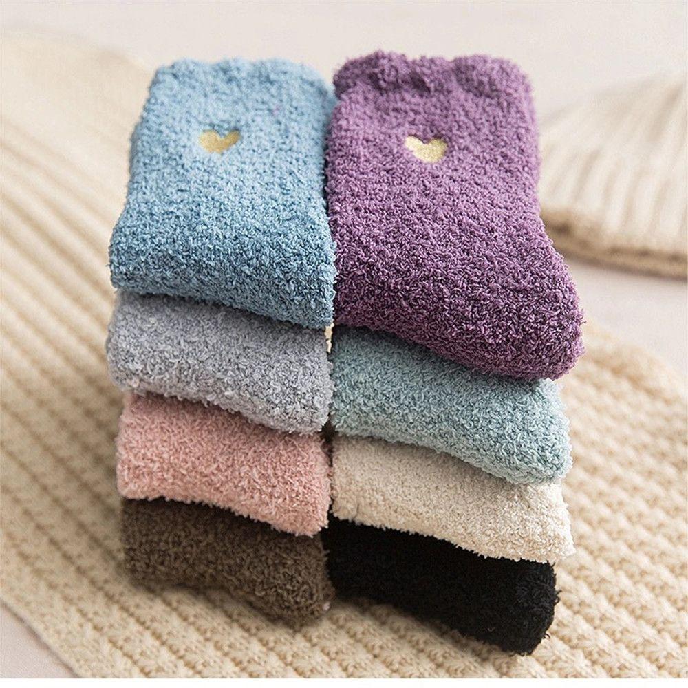 1 pair Women Girls Heart Design Soft Winter Socks Sleeping Socks Foot Warm Floor Fluffy Socks