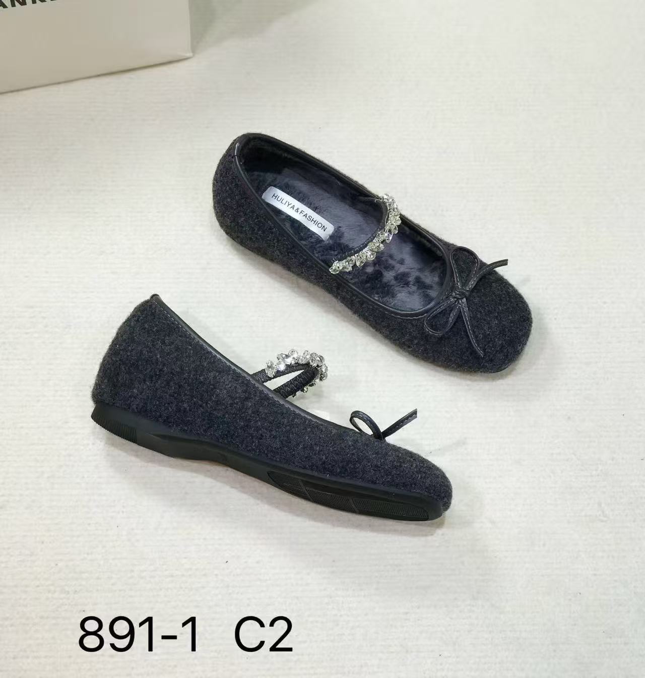 

891-1 French 2025 New Retro Bow One Word with Shallow Mouth Flat Bottom Rhinestone Ballet Single Shoes Women 35 серый