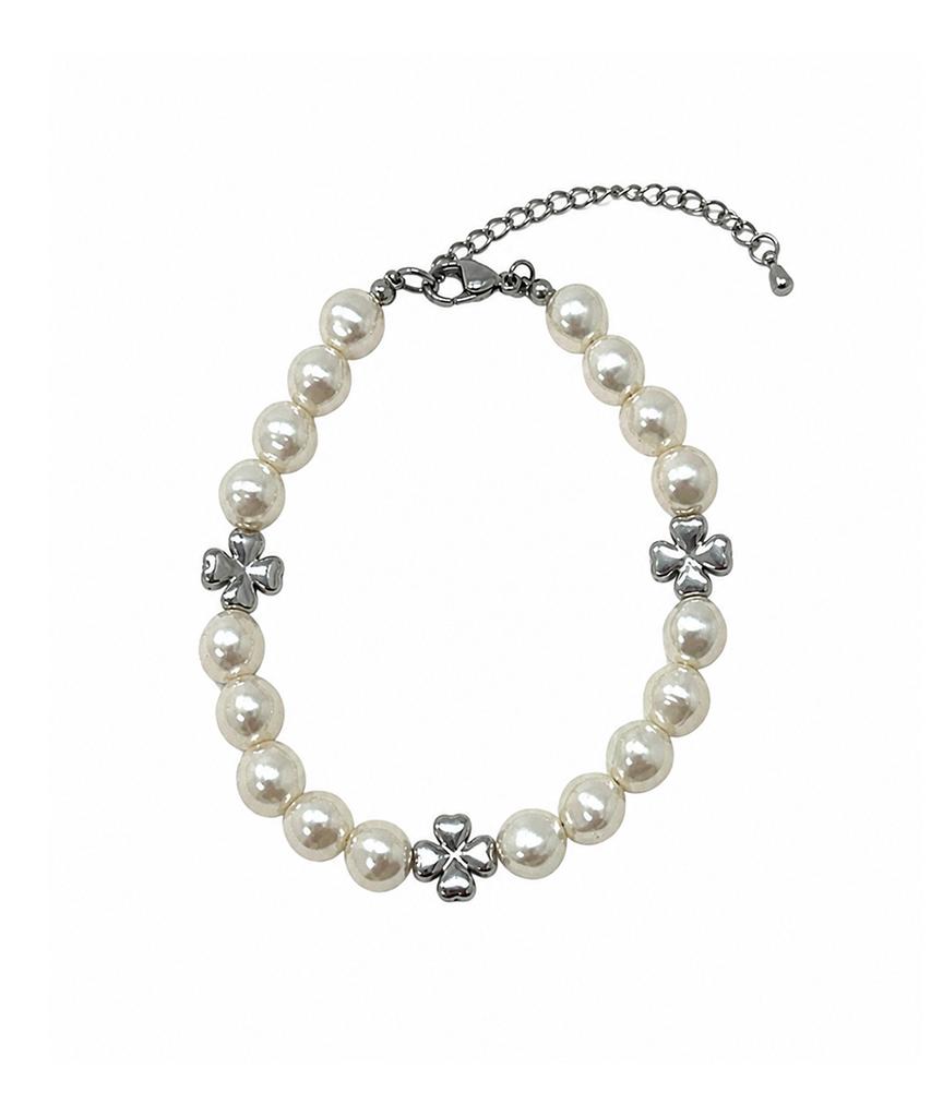 Ressac Bianco Pearl Clover Bracelet