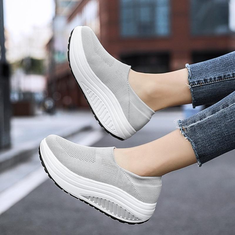 Women's Mesh Shoes Lightweight Breathable Sneakers Comfort Walking Platform Wedges Shoe Slip on Elastic Socks Shoes Muffin Shoes