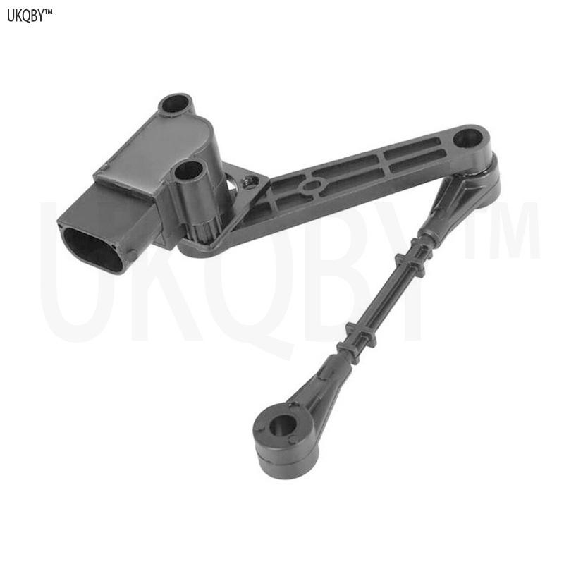 La n d Ro ve r Sp or t Ra ng e Ro ve r 2005-2009 RQH500053 Sensor Assembly LR020161left