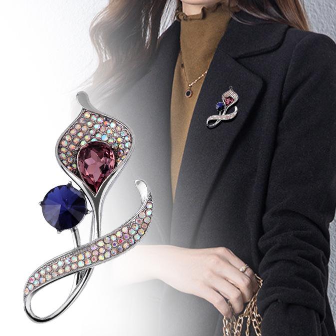 Coat brooch women s high-end exquisite luxury Korean accessories suit pin anti-light corsage new