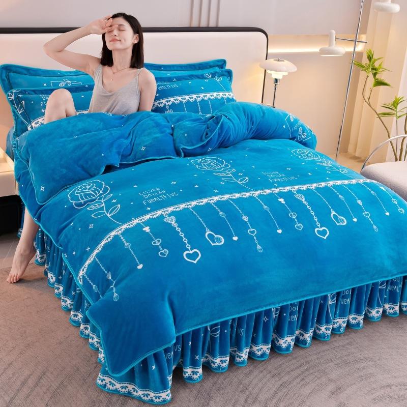 Light luxury high-end thickened milk fleece four-piece set, winter warm quilt cover, double-sided coral fleece anti-static three-piece set