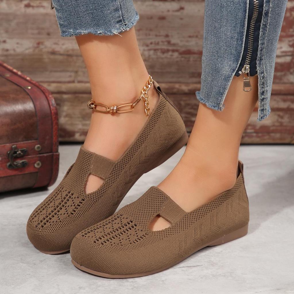 Women Stylish Soft Knitted Flat Shoes Round Toe Hollow Out Design Breathable Lightweight Comfortable Slip on Walking Shoes