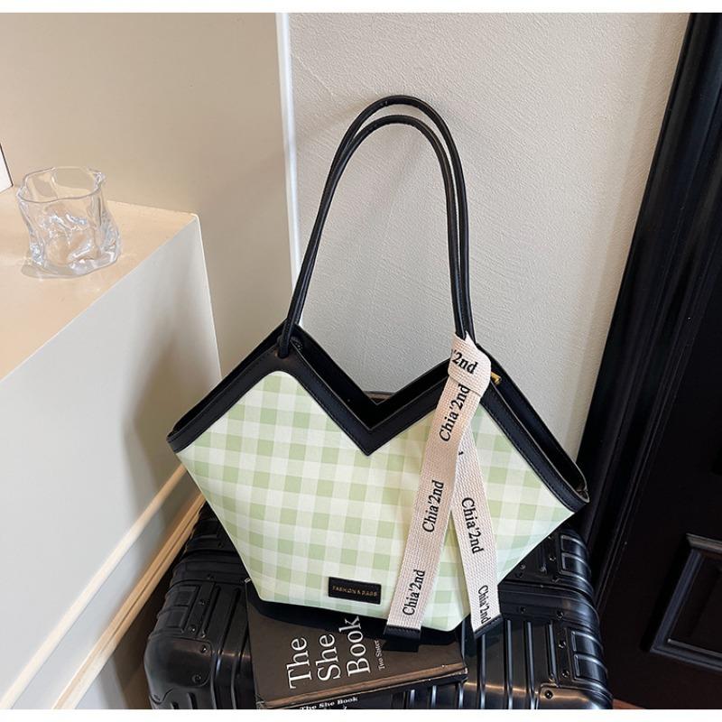 Shoulder Bag Women's Summer New Trendy Fashion Sense Large Capacity Commuter Tote Bag Underarm Bag Women