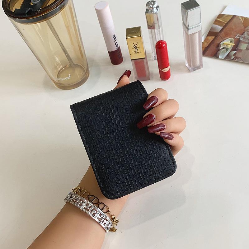 

Snake Skin Pattern Mini Coin & Makeup Bag with Mirror чёрный