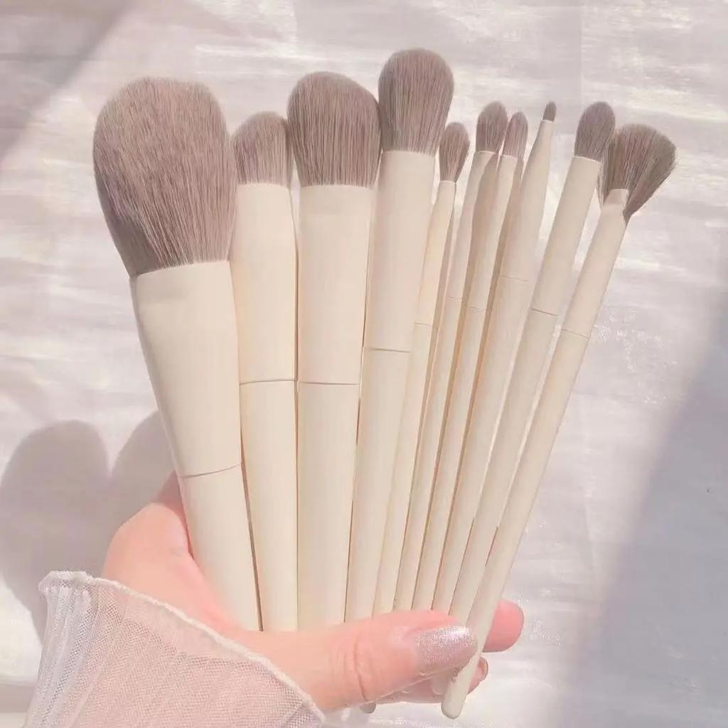 10PCS Makeup Brush Set Professional Super soft detail brush Blush Brush Foundation Concealer Eyeshadow Brush
