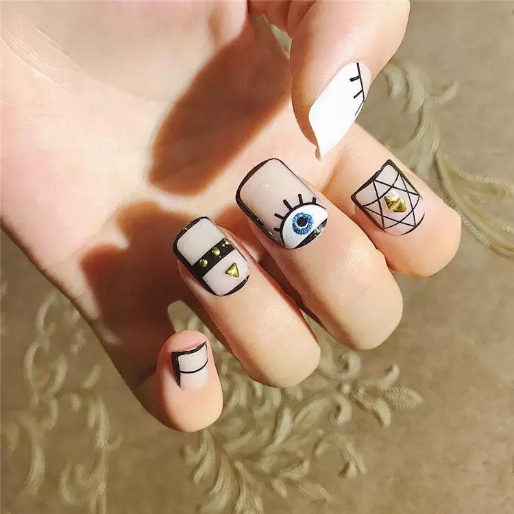 

Cross-border Evil Eye Studded Press-On Nails - Wearable, Removable, Finished Nail Art