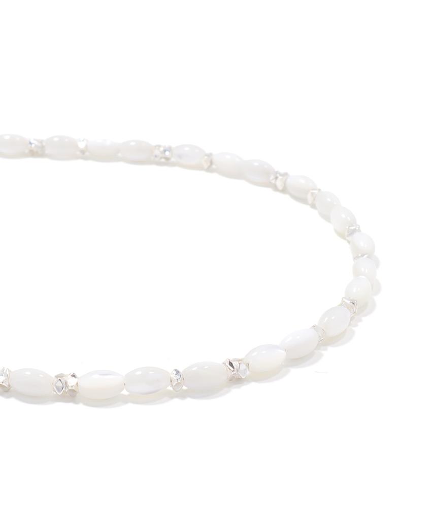 Polalita White Oval Mother-Of-Pearl & Silver Point Necklace (Plt-Nl-083_Wt)