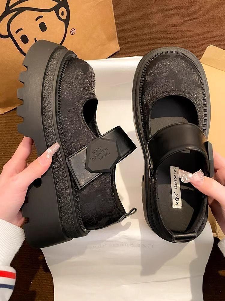 Wear jk skirt feet high Mary Jane shoes Internet celebrity soft sole year with not tired single shoes women