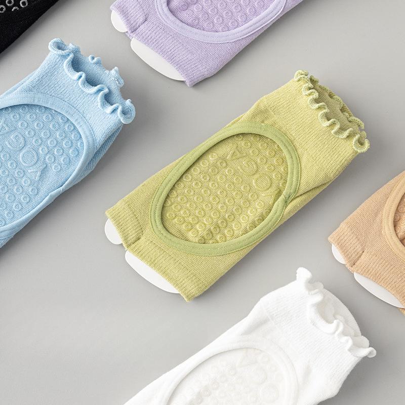 Yoga Socks, Summer Women's Combed Cotton Short Socks, Pilates Sports Floor Anti-slip Boneless Toe Separation Socks
