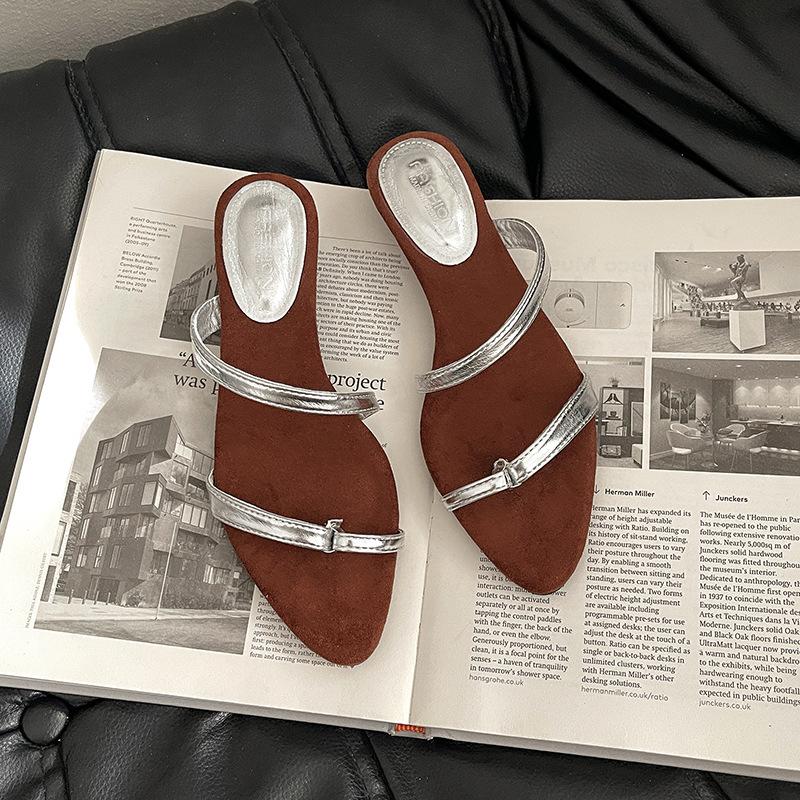 Wedge heel cover toe small cool slippers shoes new summer wear niche thin strap Roman sandals