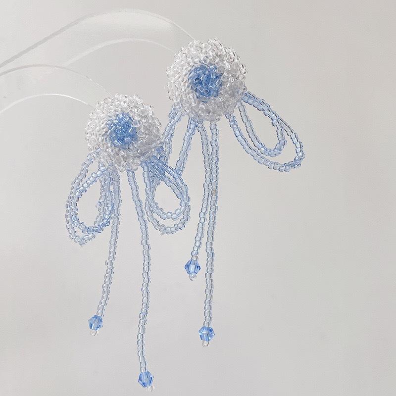 Small Fresh Grape Flower Fringed Earrings Korean Girl Heart Sweet Stud Earrings New Cute Versatile Earrings