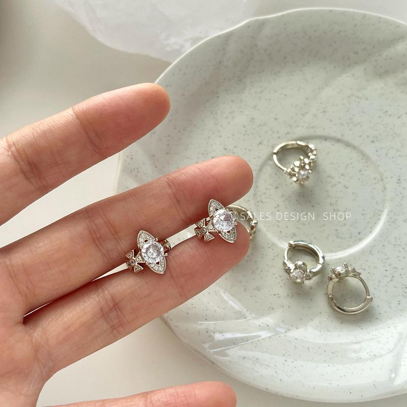 Gold Geometric Zircon Hoop Earrings - Elegant and Versatile Accessory for Women