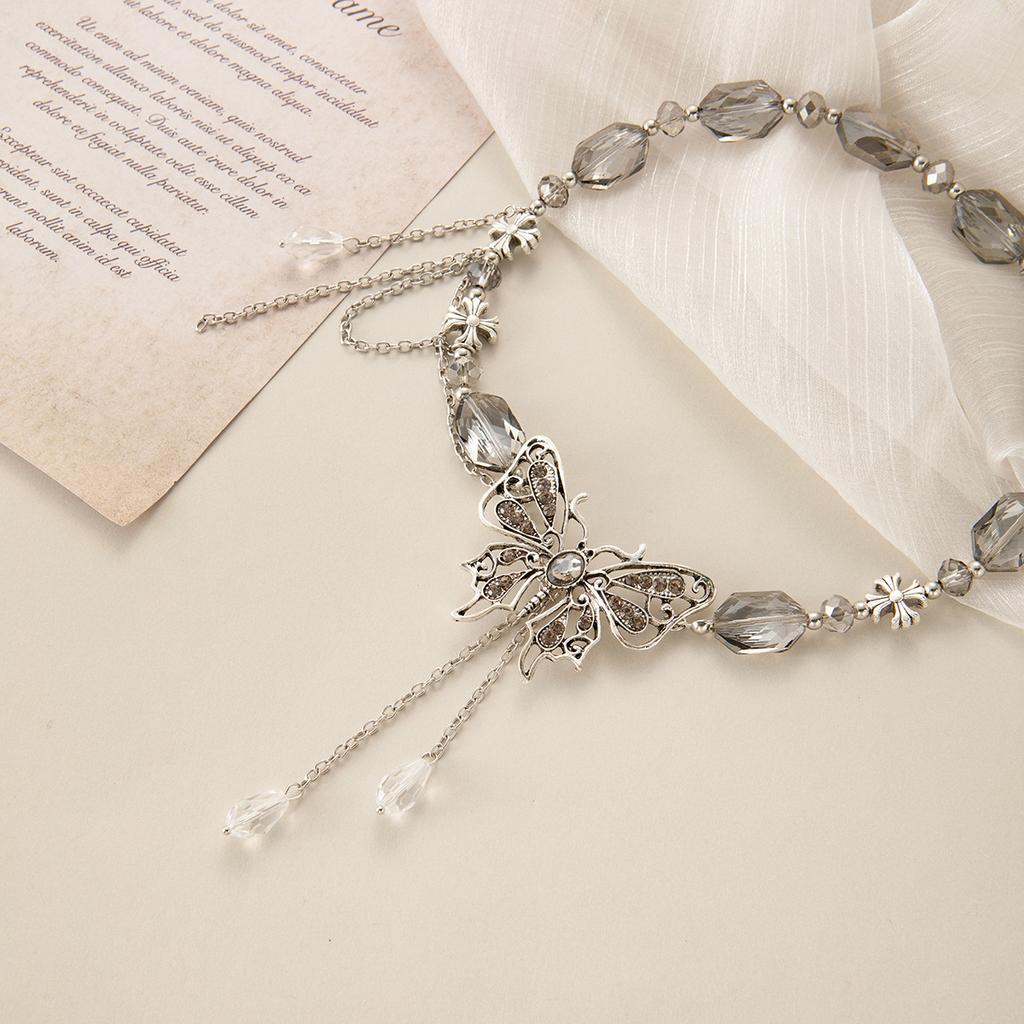 Ethnic Style Collarbone Chain Women'S Heavy Industry Retro Crystal Butterfly Fringed Necklace Temperament High-End Fashion Accessories