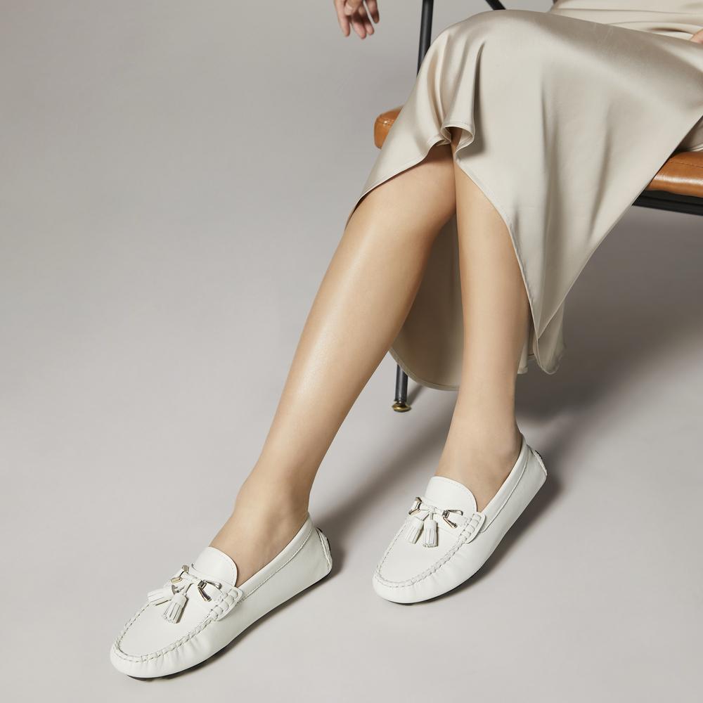Clarks Fashionable British Slip-On Loafers Women Loafers White 261781484