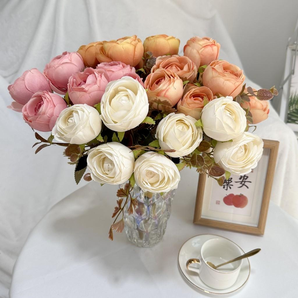 Artificial Rose Bouquet For Wedding Decor And Photography Props With Silk Fabric Material