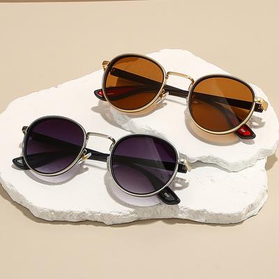 Occhiali e accessori – Occhiali da sole